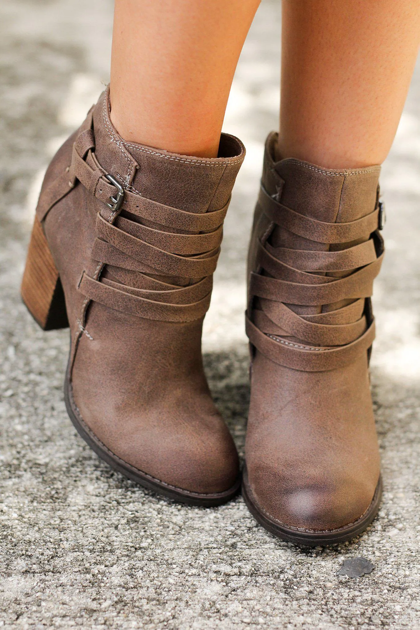 Manto Taupe Booties