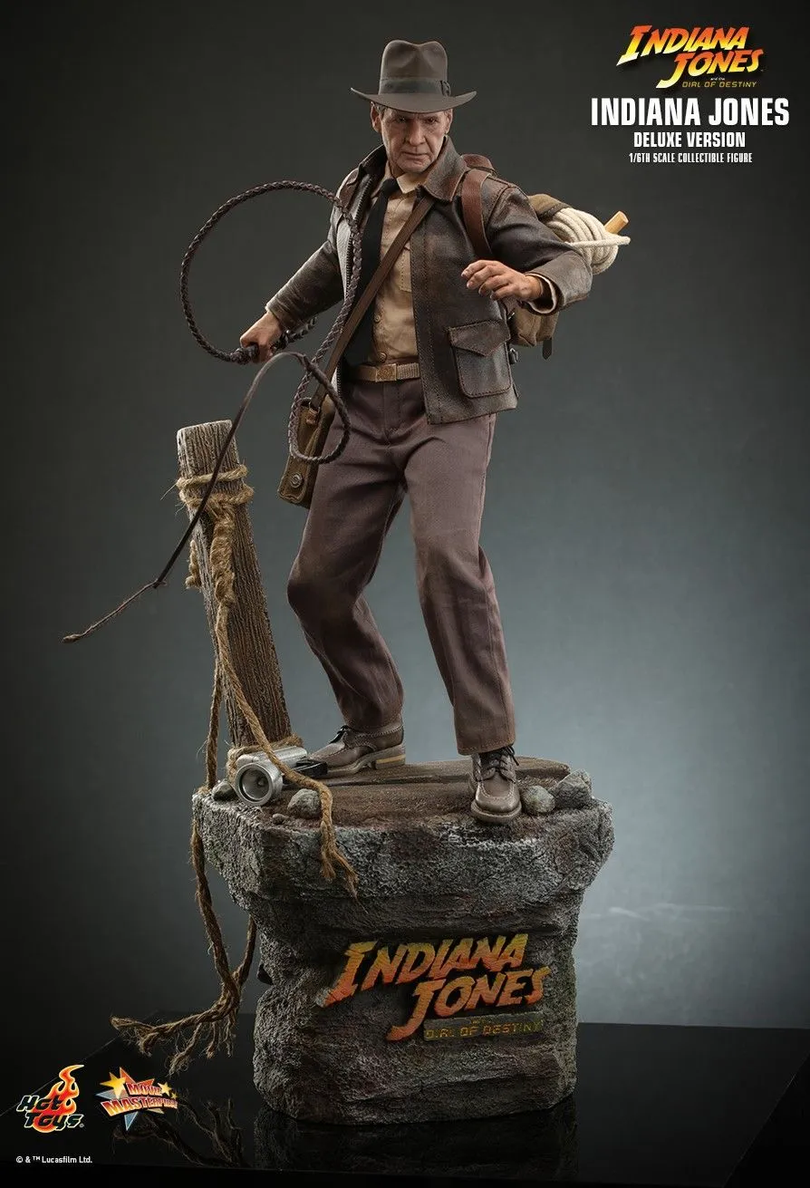 [PRE-ORDER] Hot Toys - MMS717 Indiana Jones 1/6th Scale Collectible Figure - Dial of Destiny: Indiana Jones [Deluxe Version]