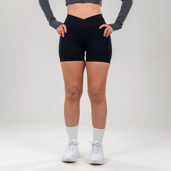 Scrunch VBelt-Onyx Shorts
