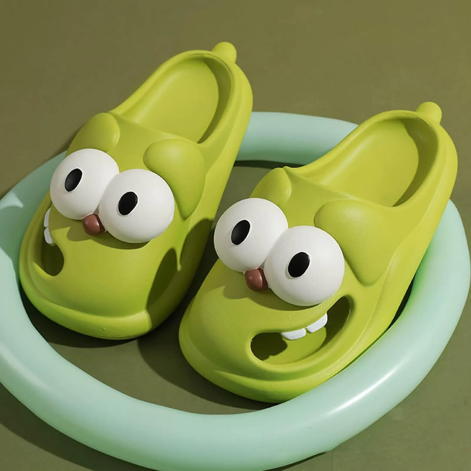 Shower Shoes for Women with Arch Support Big Eye Dog Slippers Fun Cartoon Package Head EVA Slippers Cute